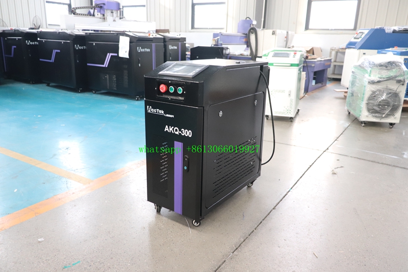 ماكينة تنظيف بالليزر محمولة صن - مراجعة Industrial Laser Paint Remover وسعره