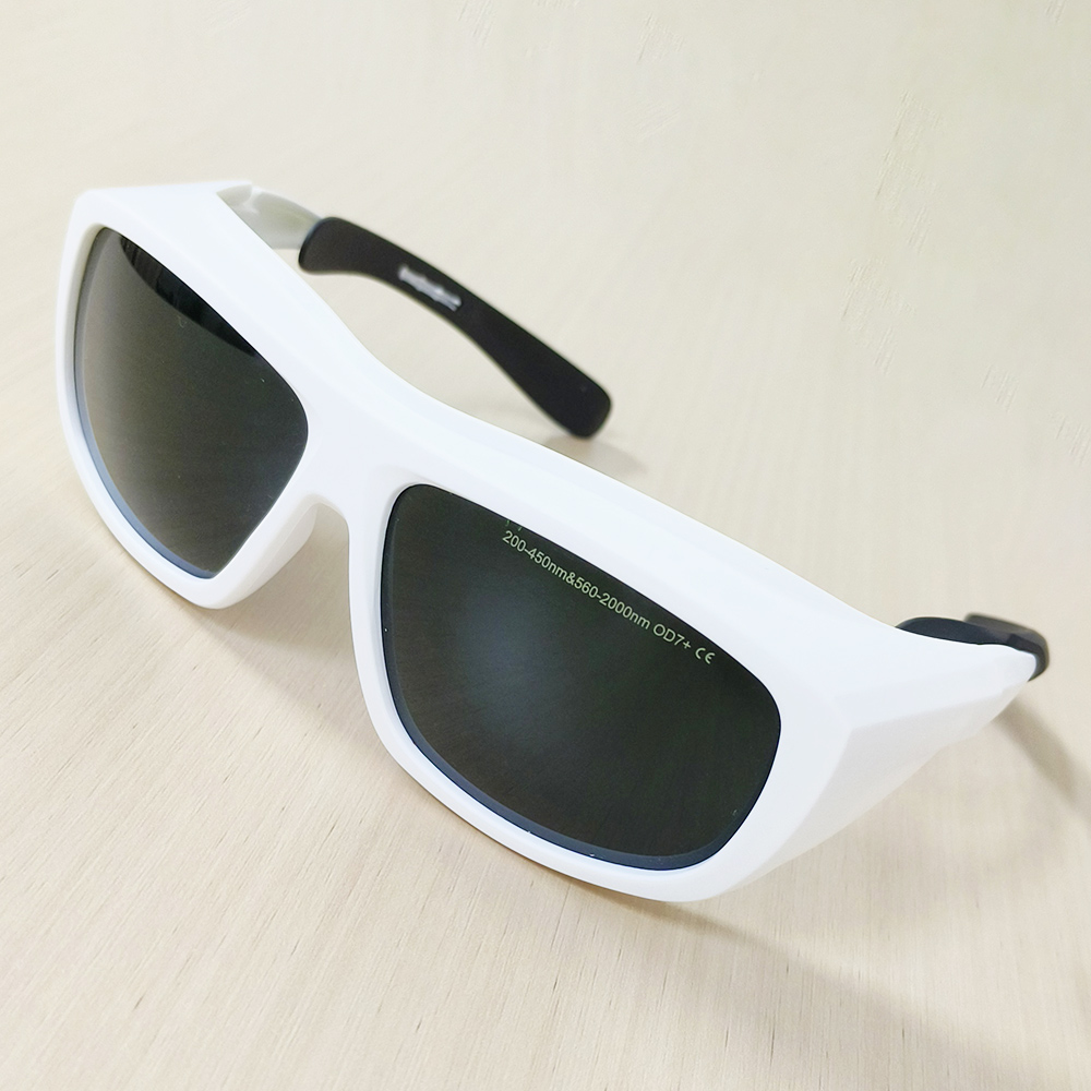 OD7 + نظارات السلامة بالليزر ن - مراجعة Laser Safety Goggles وسعره